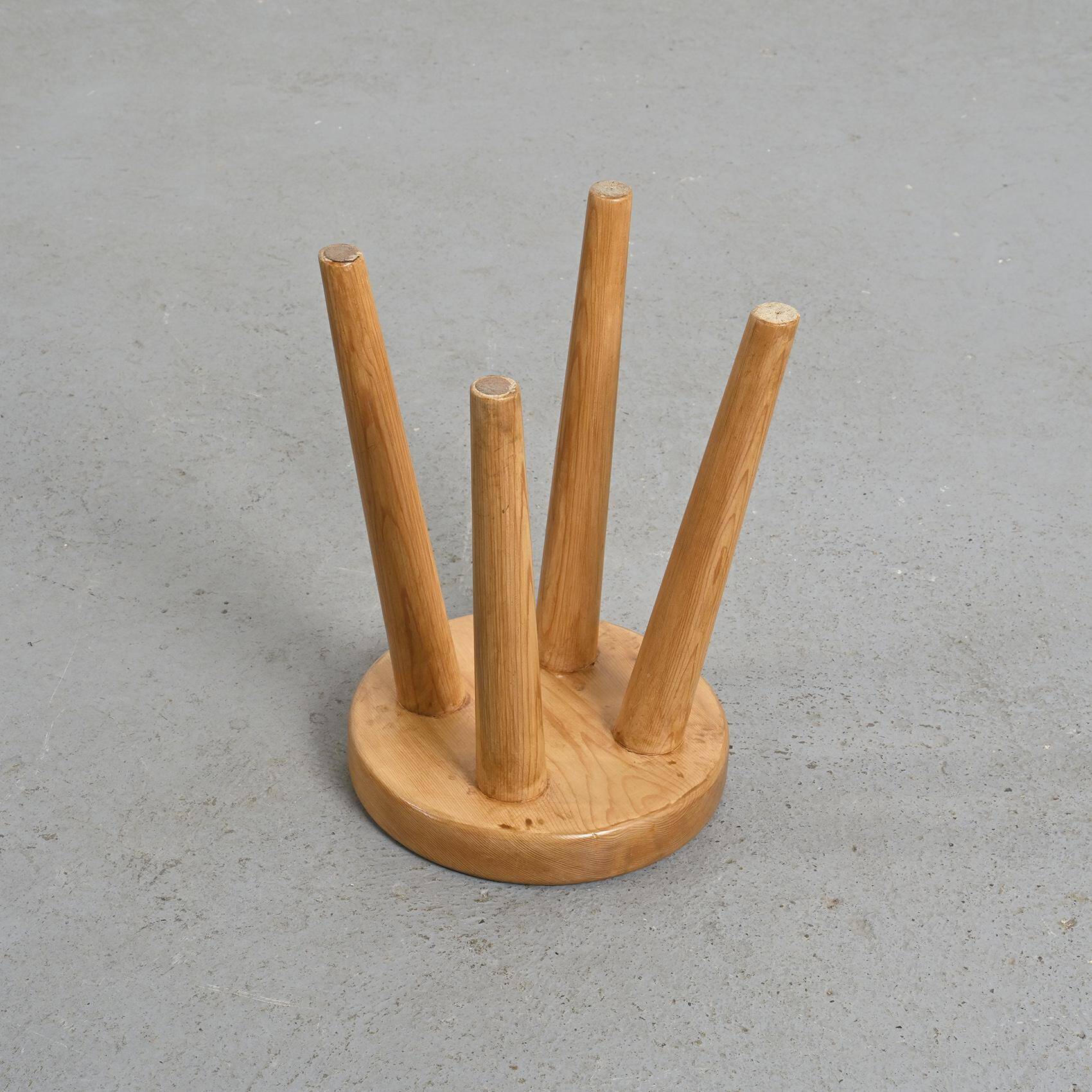 Tabouret en pin par René Martin, France, vers 1965