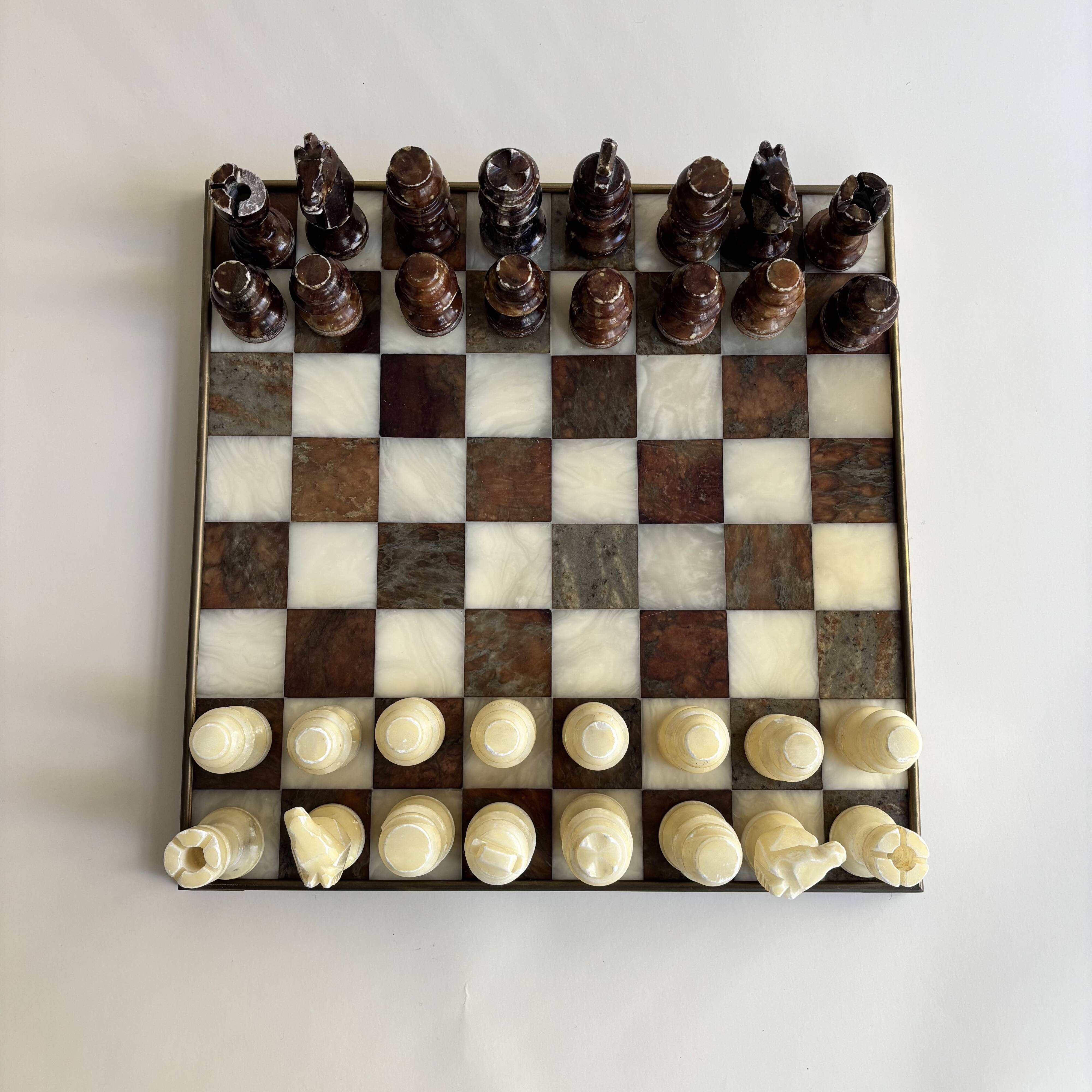 Jeux d'échec en marbre vintage