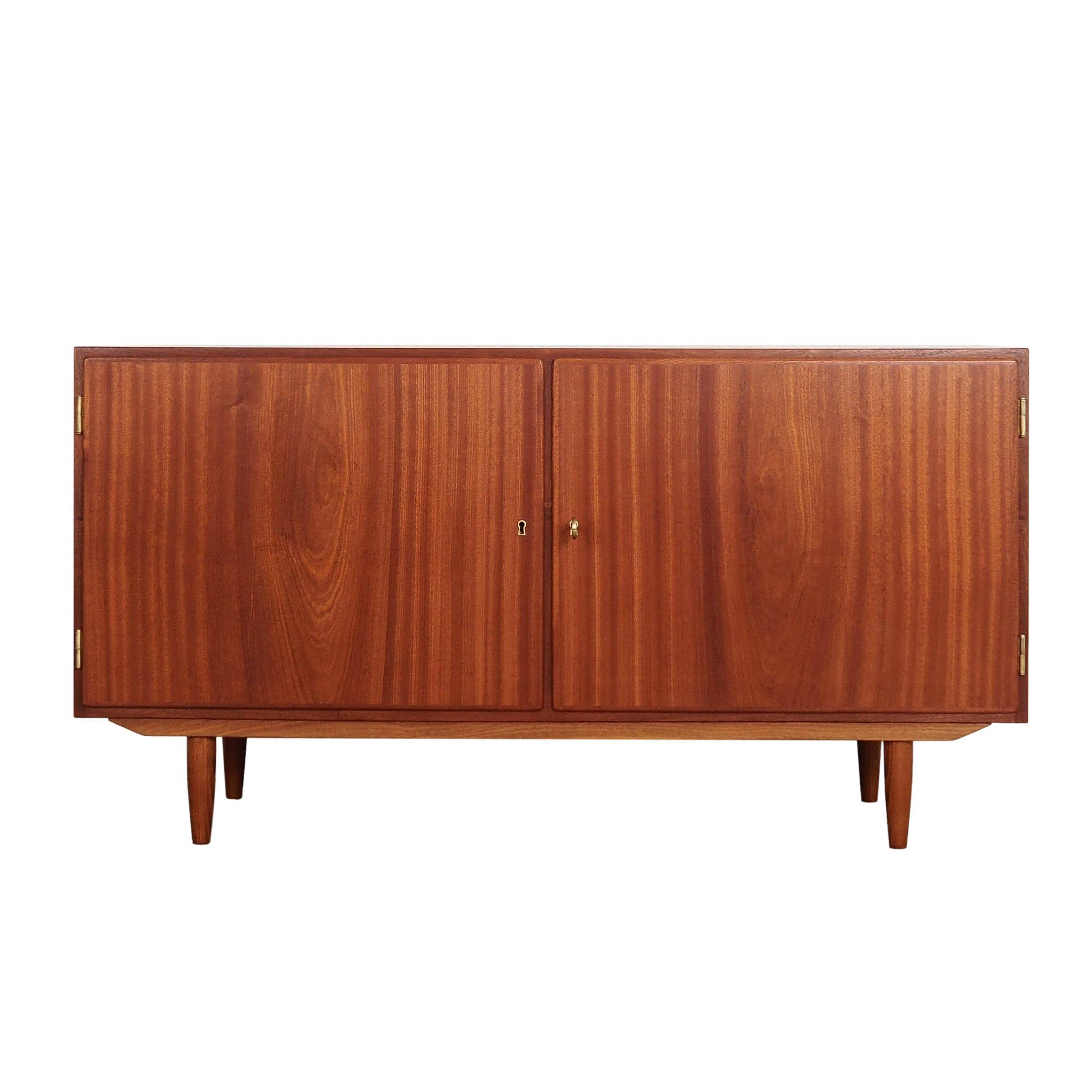 Mahogany cabinet, Danish design, 1970s, designer: Carlo Jensen, manufacture