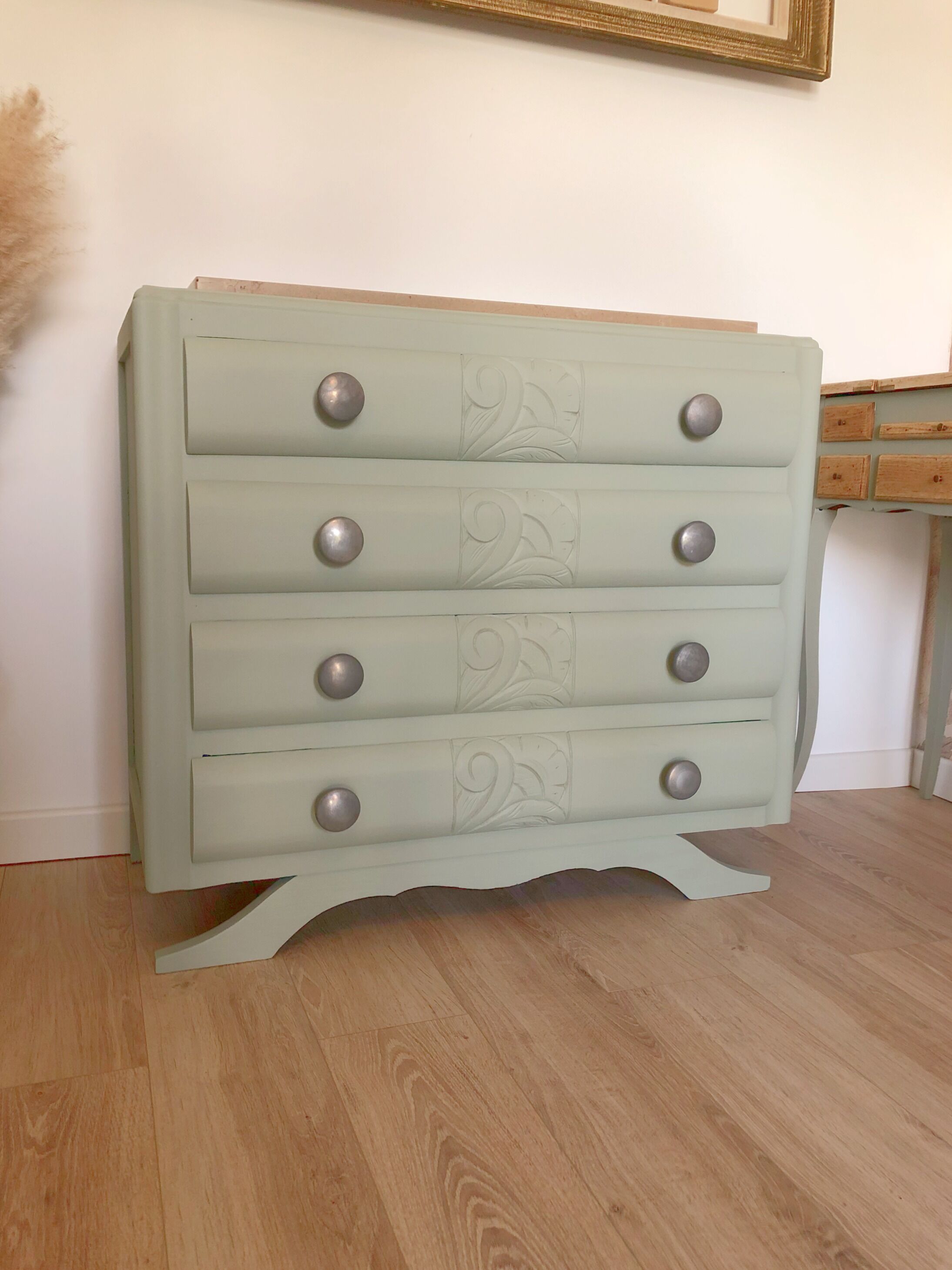 Commode Art Déco couleur vert fumé