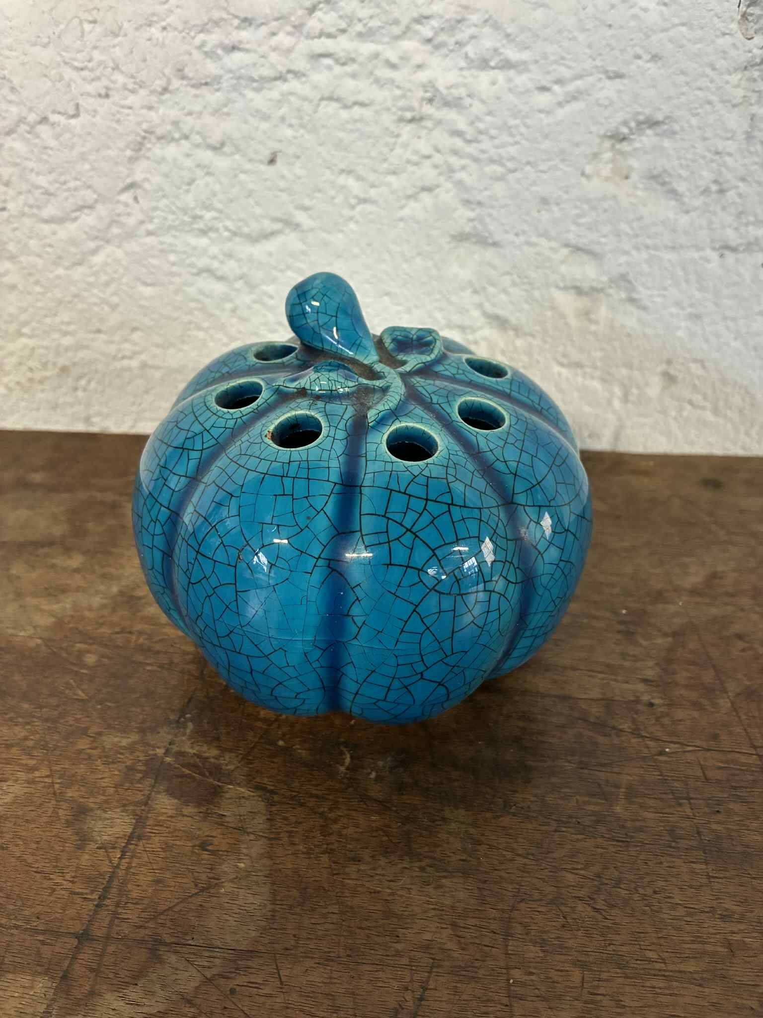 Ceramic pumpkin flower holder