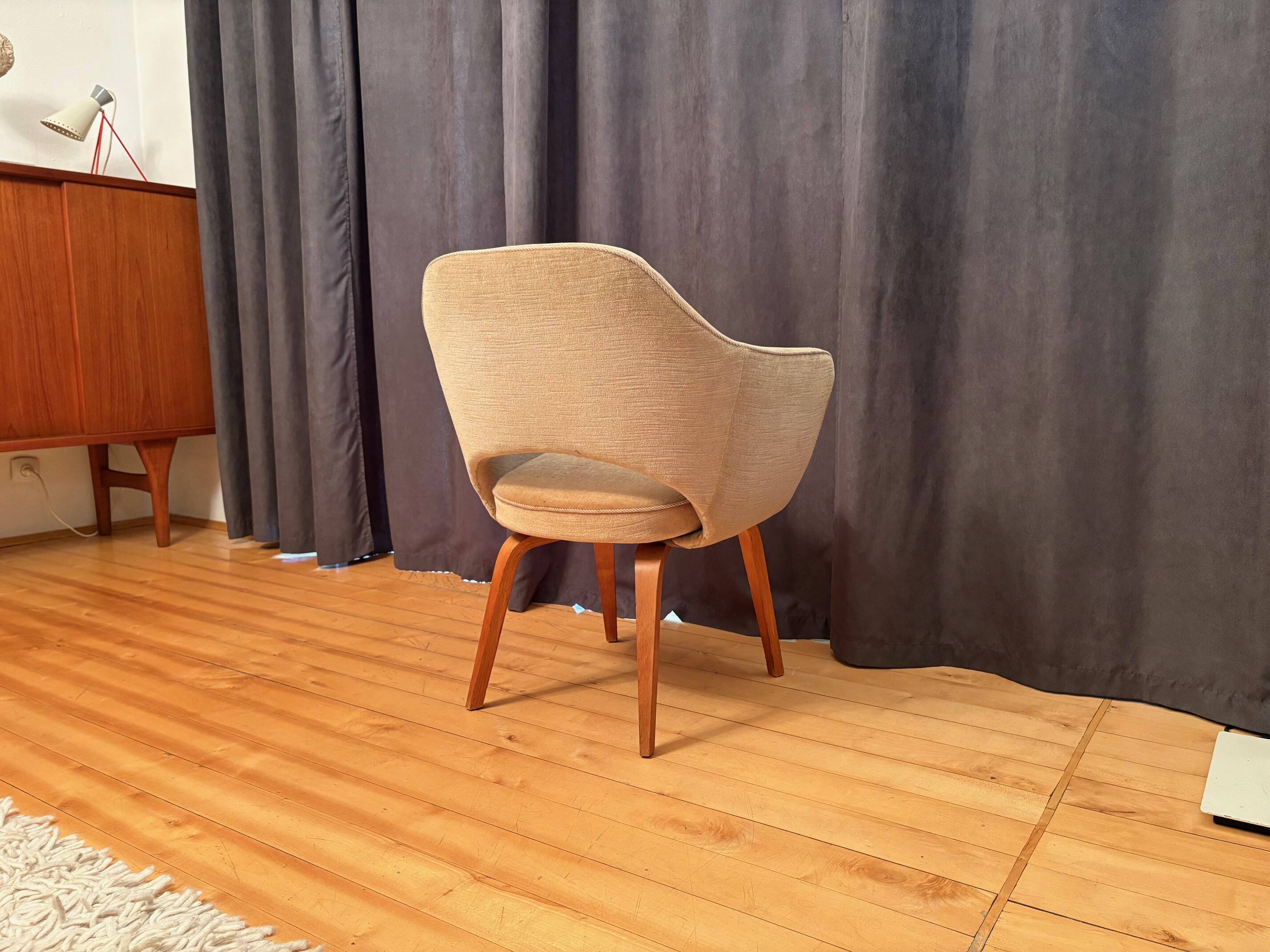 Executive Chair designed by Eero Saarinen, Knoll International, United Stat