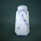 Porcelain salt shaker with blue patterns