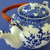 Japanese blue-white porcelain teapot