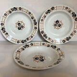 Three old earthenware soup plates from the 1930s, water lilies model
