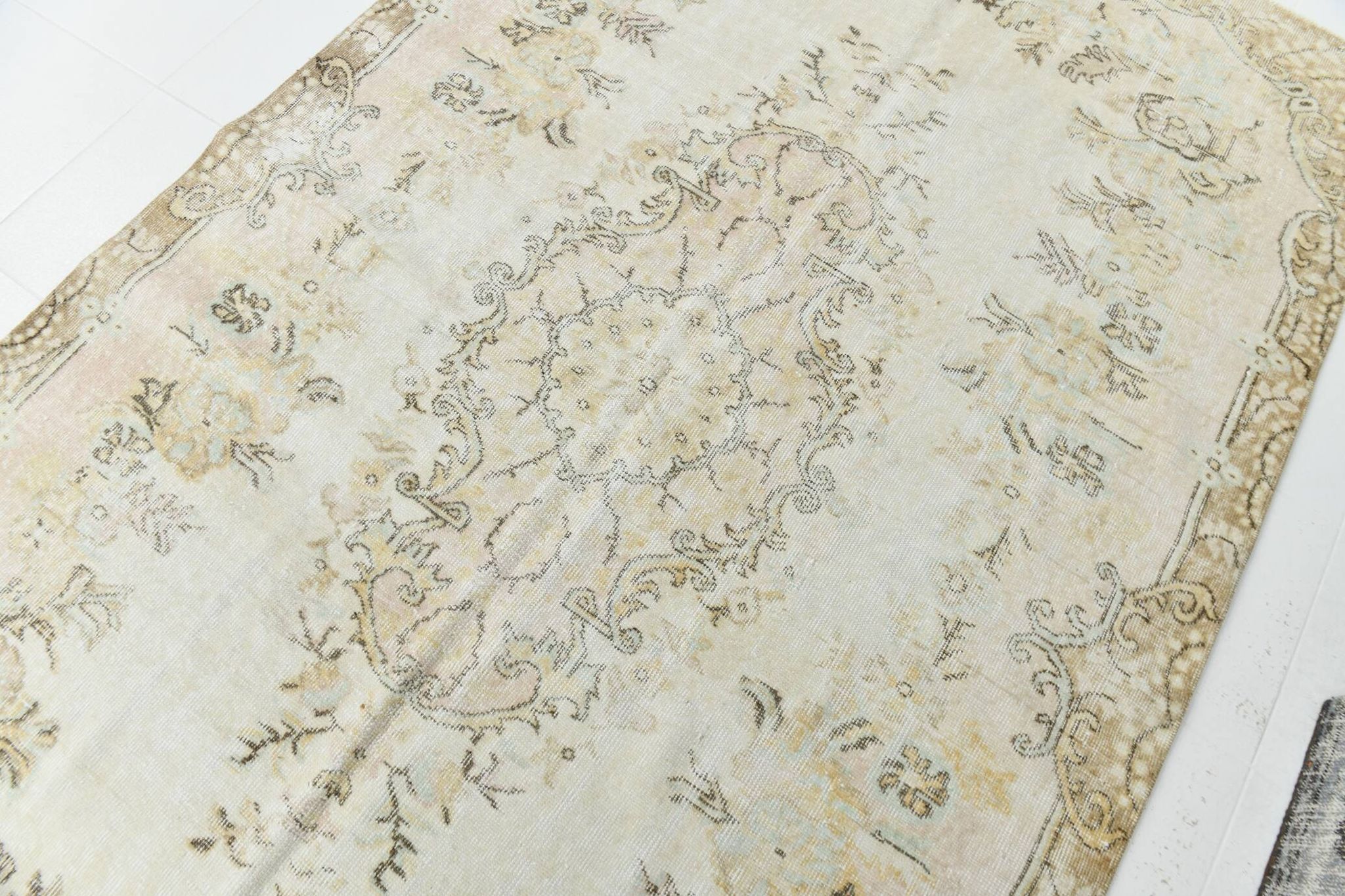 291x172 Vintage Turkish Rug, Pastel Pink Green Brown Rug, Turkish Carpet