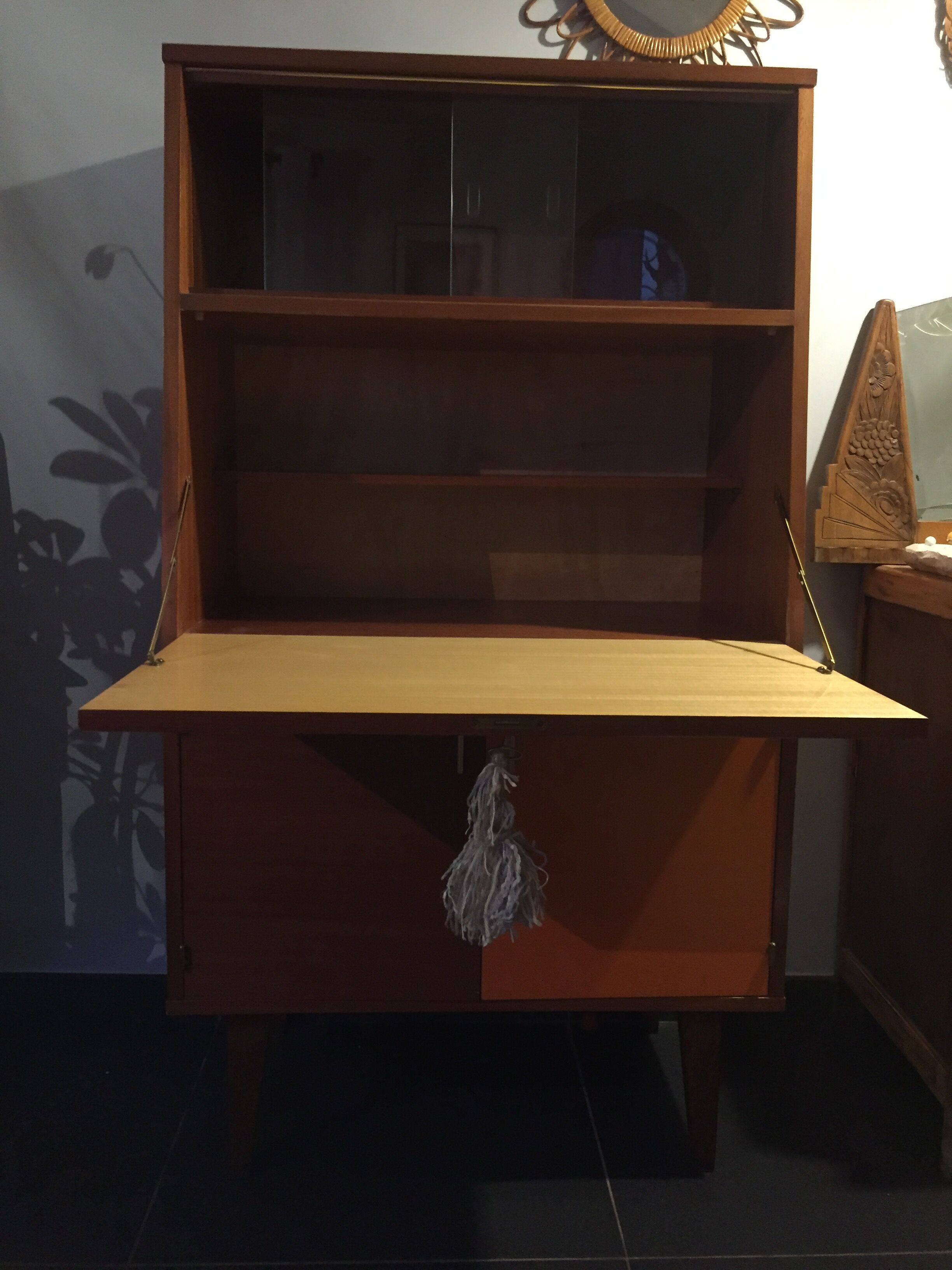 Secretary 60s