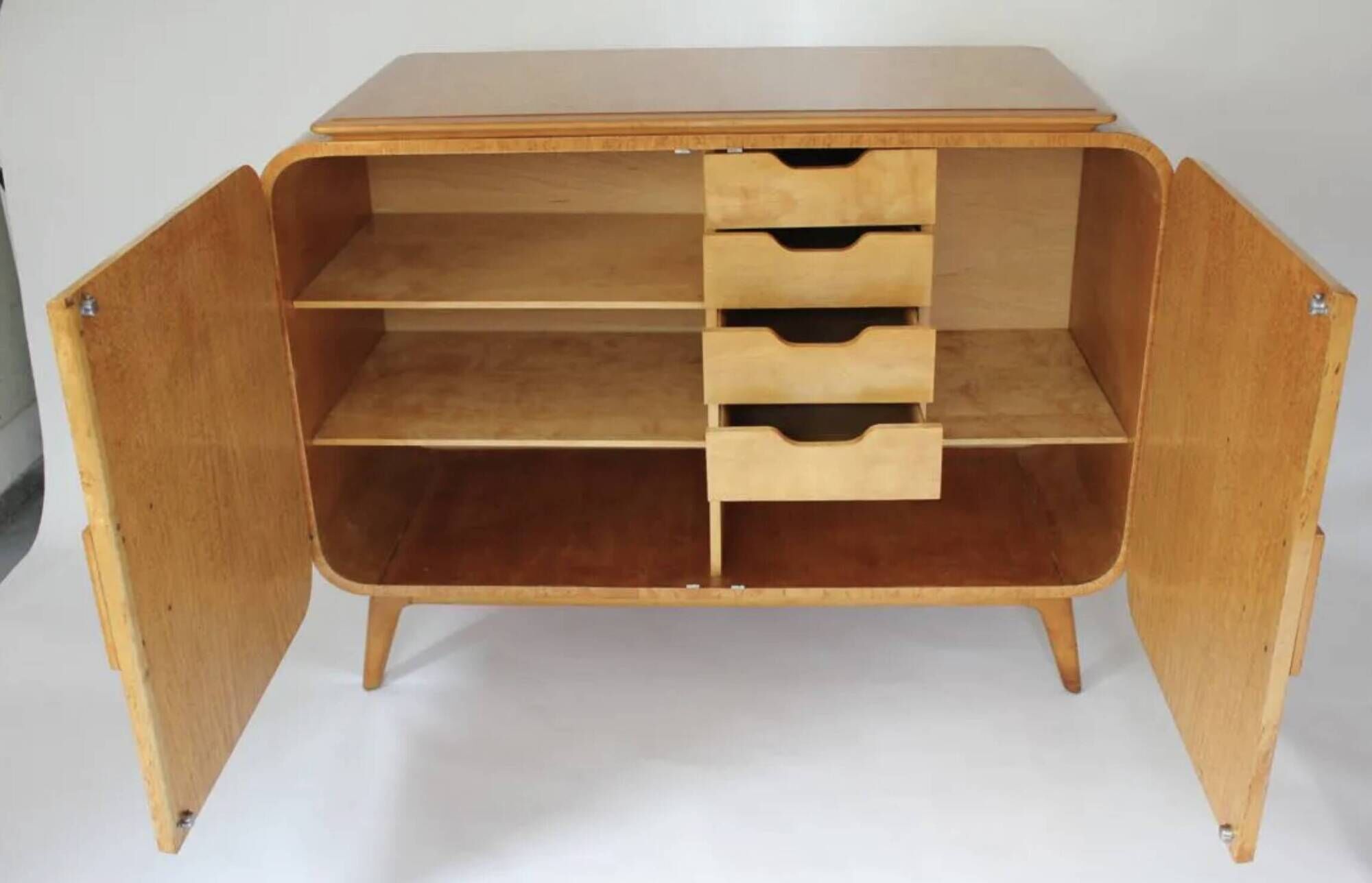 Art Deco enfilade in birch burl attributed to Jindřich Halabala, Czech.