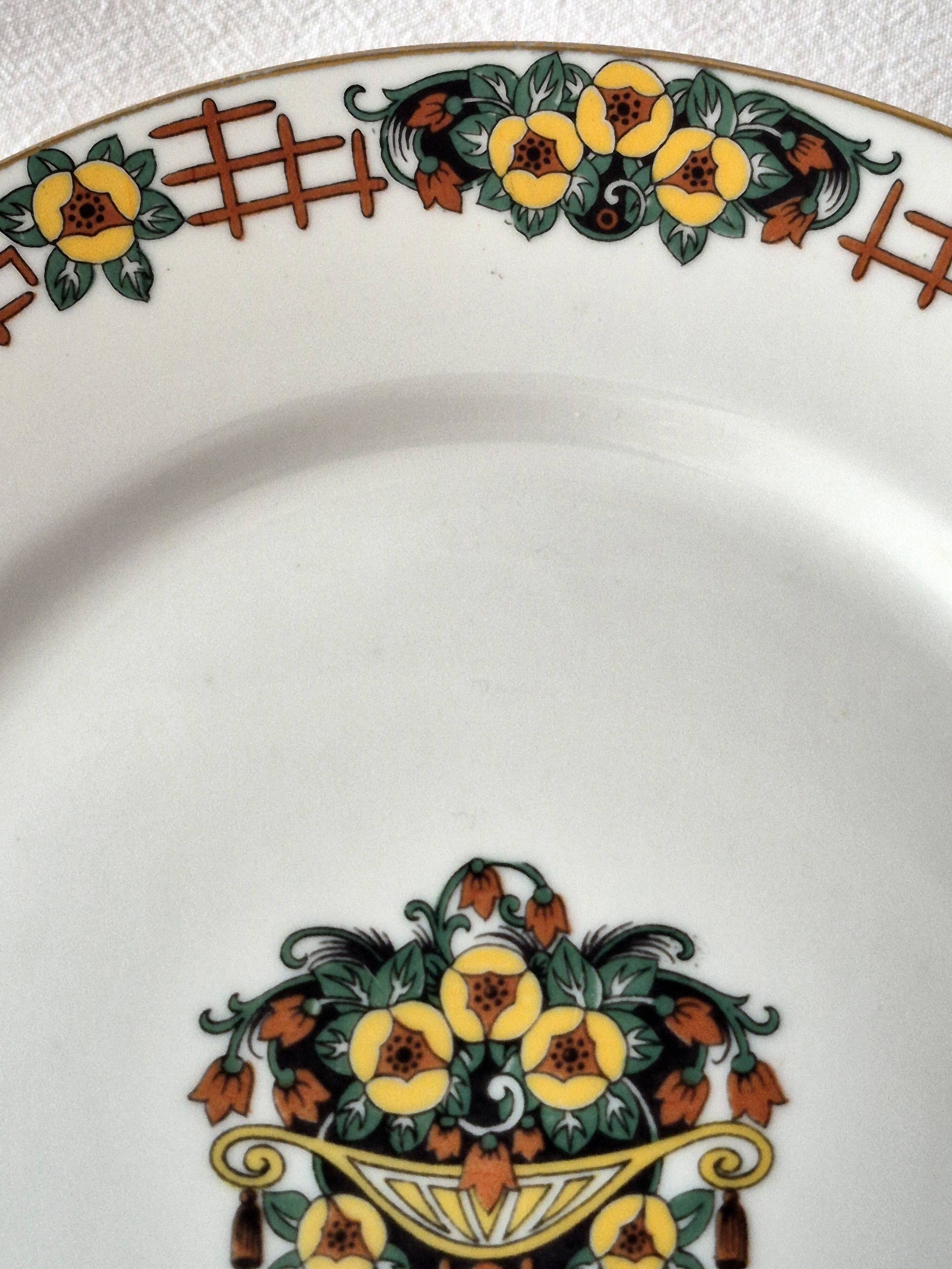 Dish on Pedestal Art Deco, Limoges porcelain, André François, A569