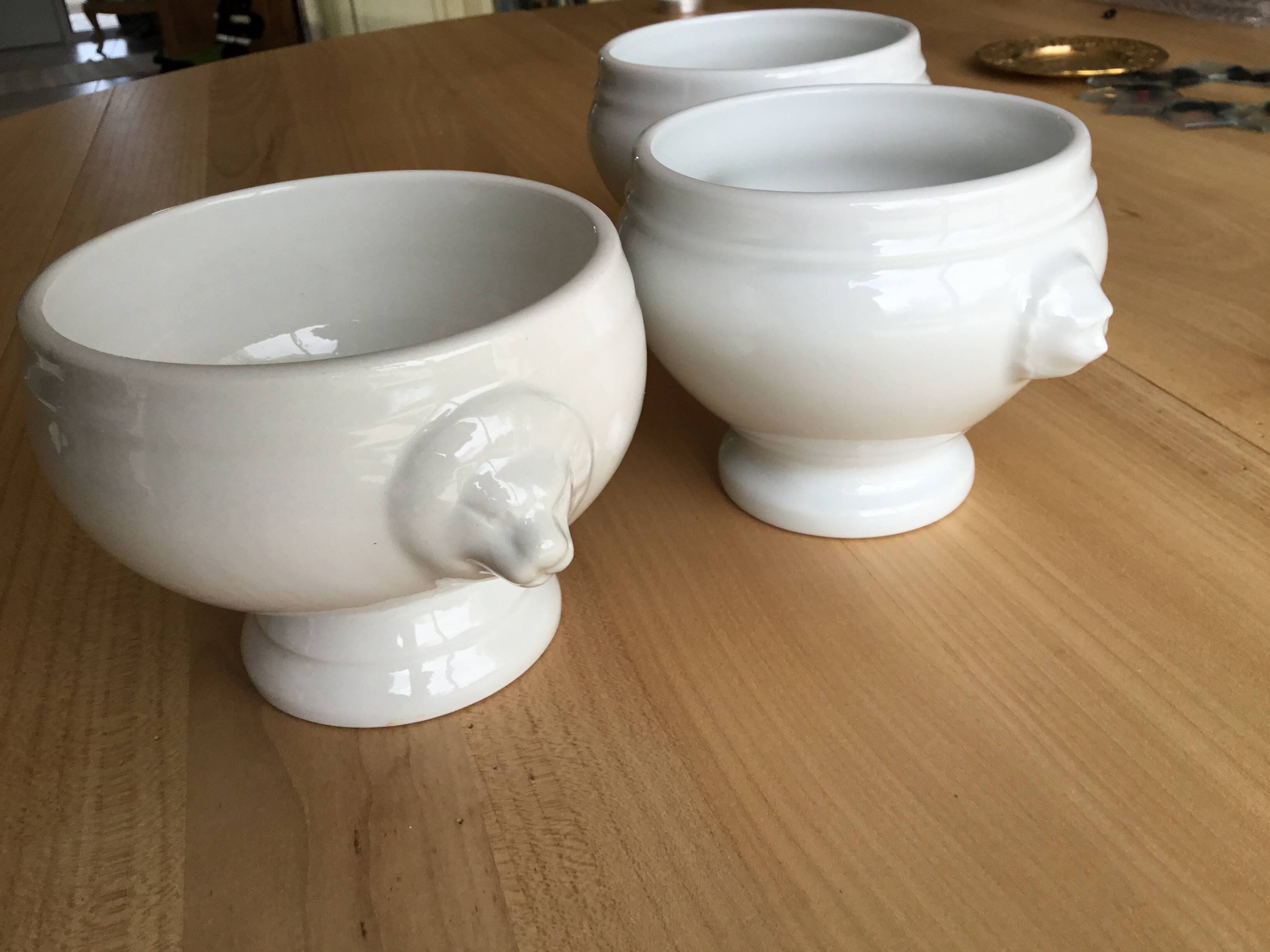 Individual soup tureen