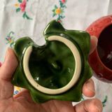 Pot en barbotine en forme de fraise