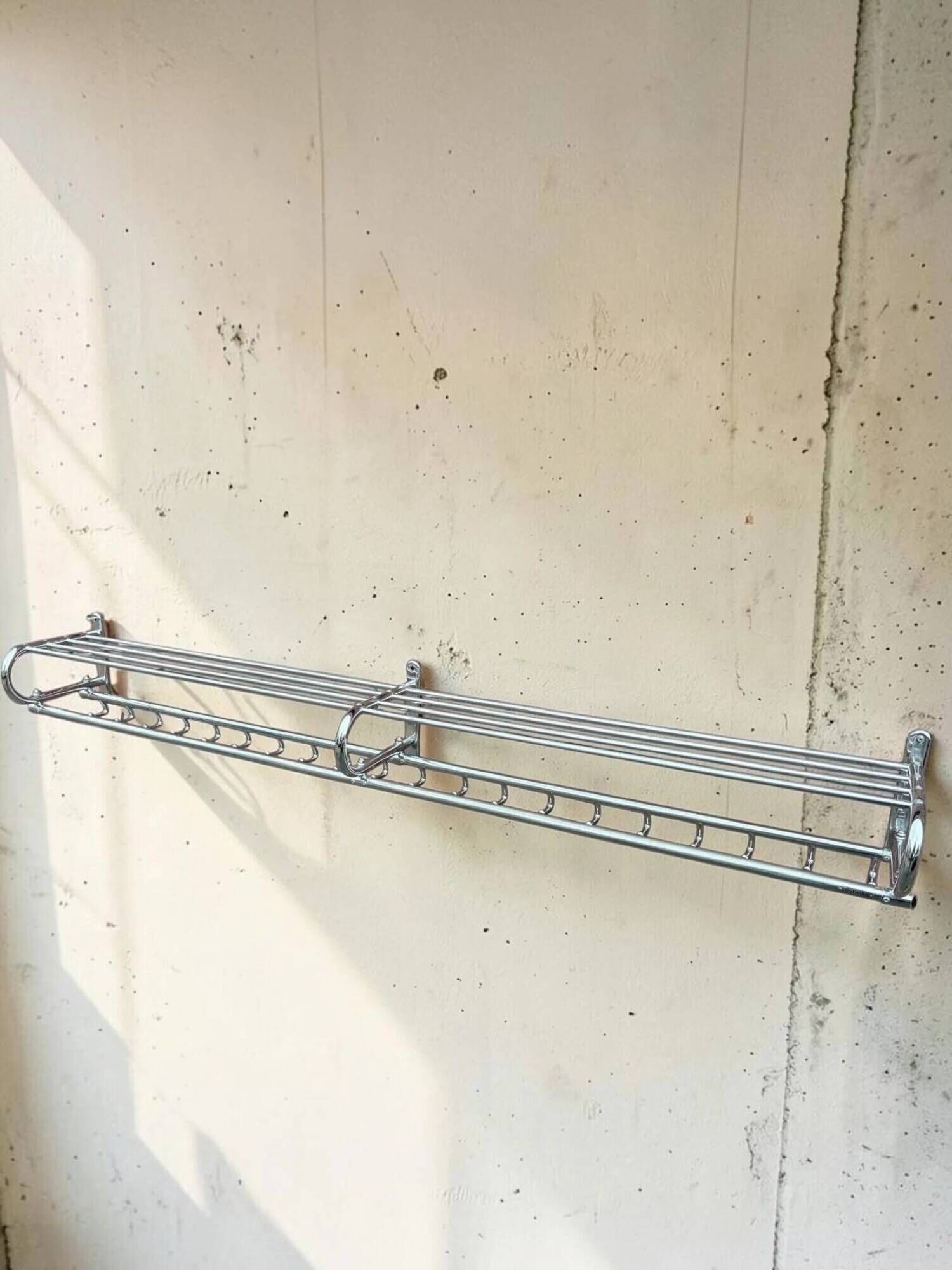 Chrome coat rack Bauhaus style, Oostwoud, Dutch design 1930s