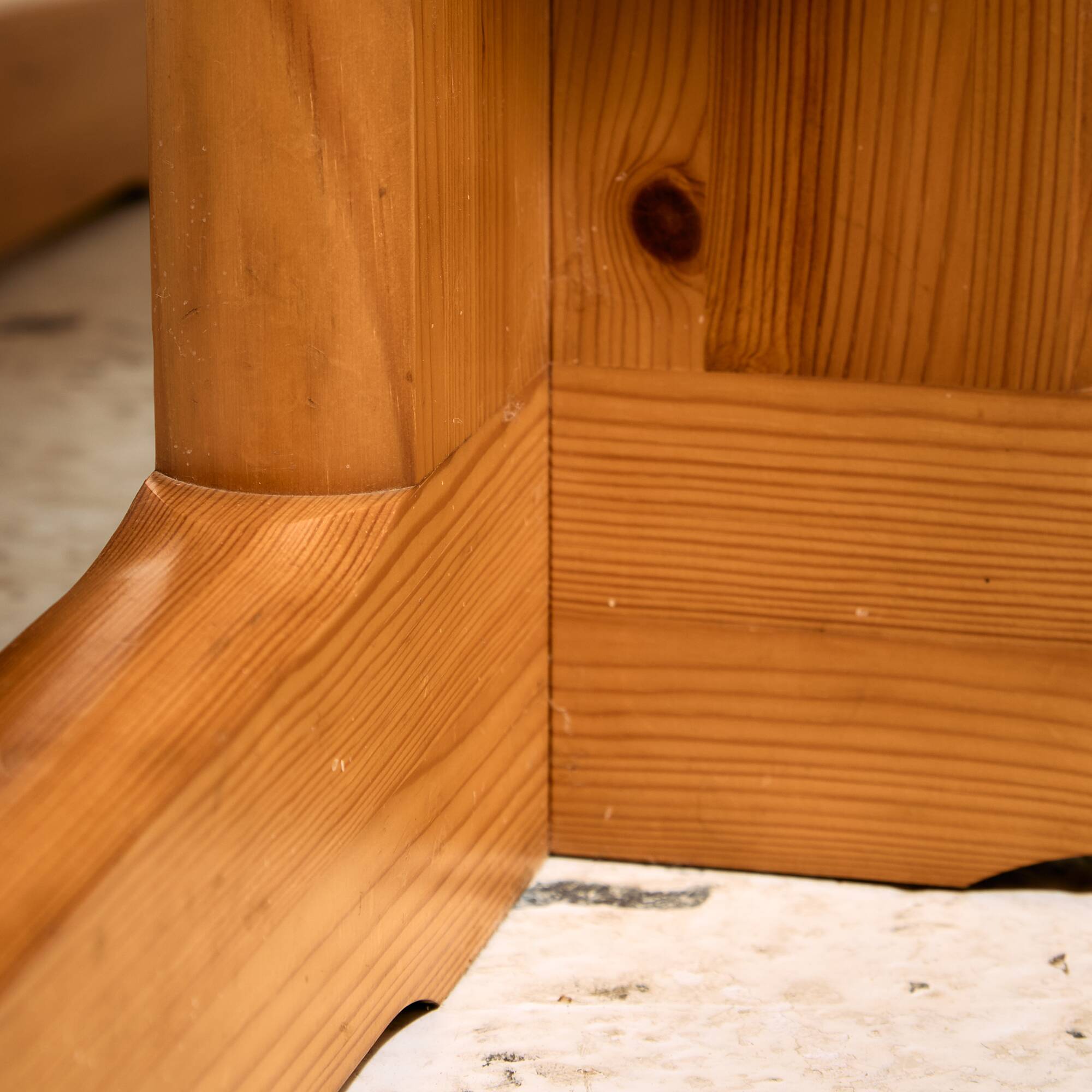 Pine dining set by Rainer Daumiller, Set of 7