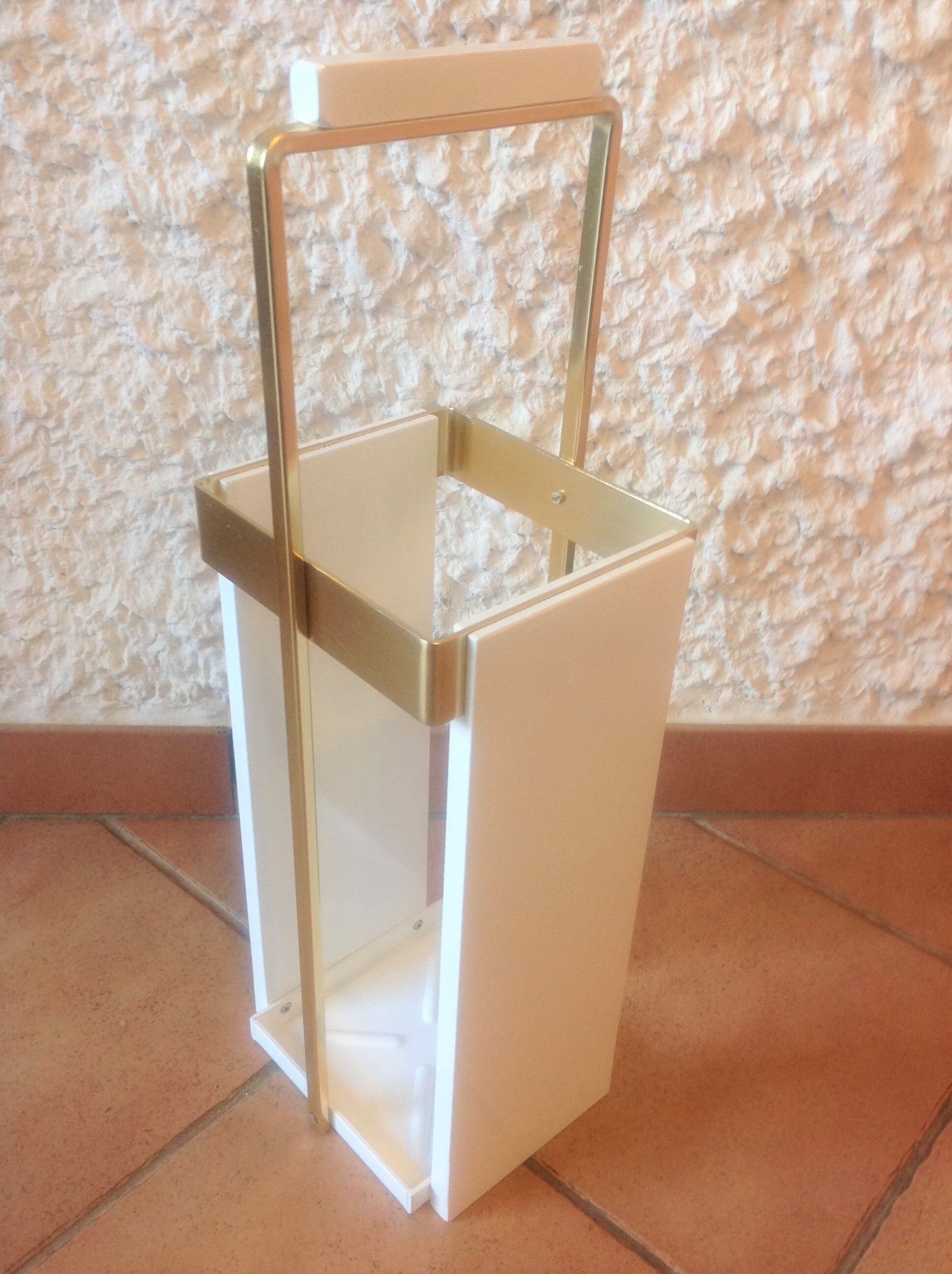 White lacquered wood and brass umbrella stand / vintage 60s-70s