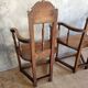 Chaises caquetoire