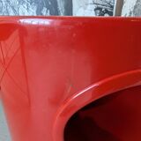 Side table, red bedside table Artemide Giano Giano by Emma Gismondi.