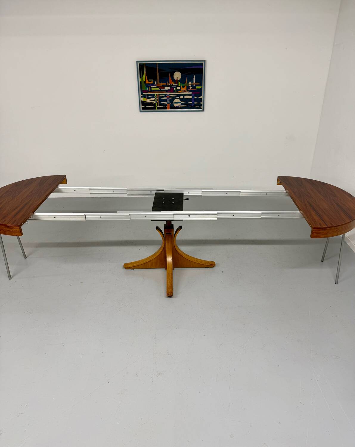 Extendable table with central leg, Italian design by Luigi Bartolini, vintage.