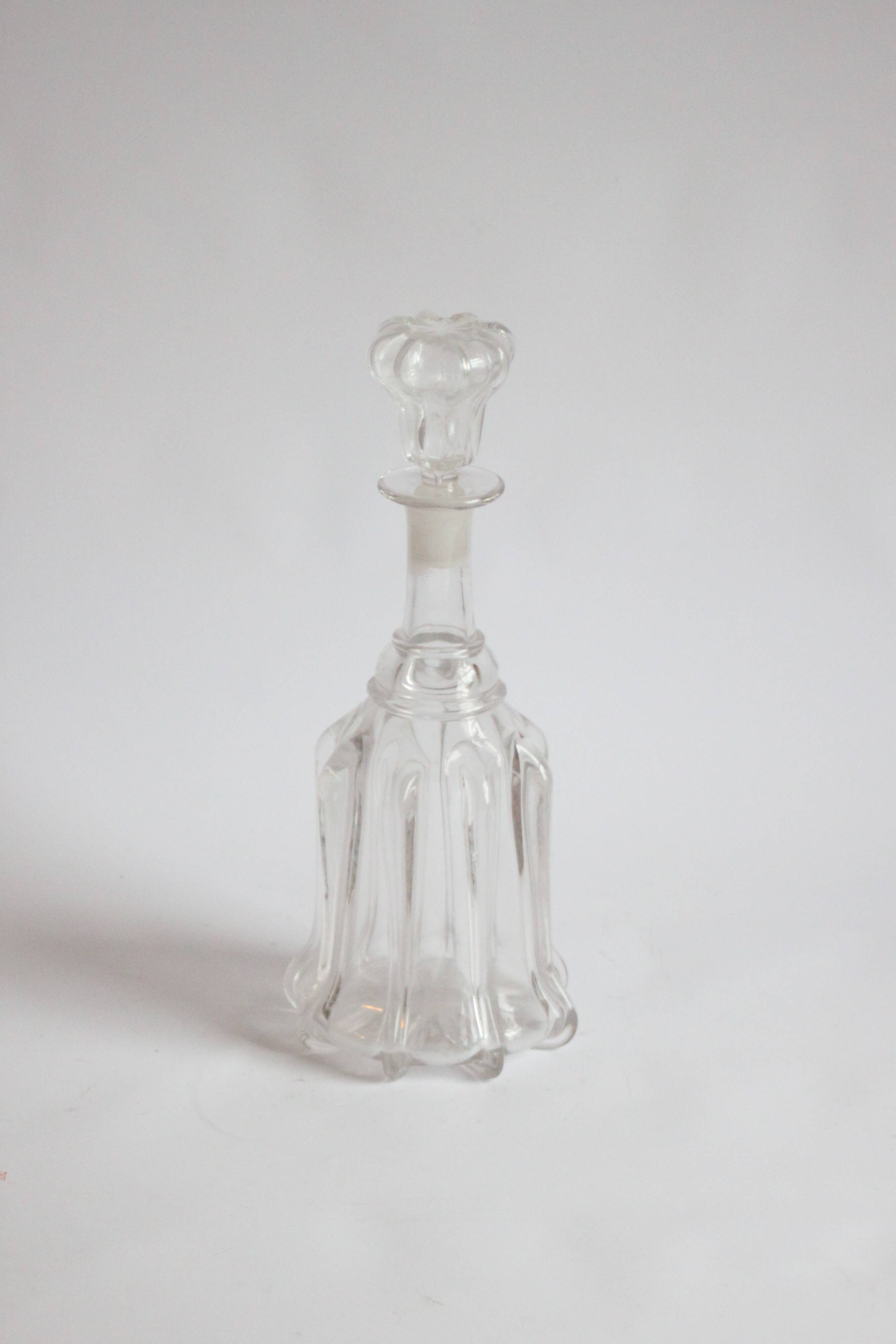 Victorian era bell decanter, UK 19th