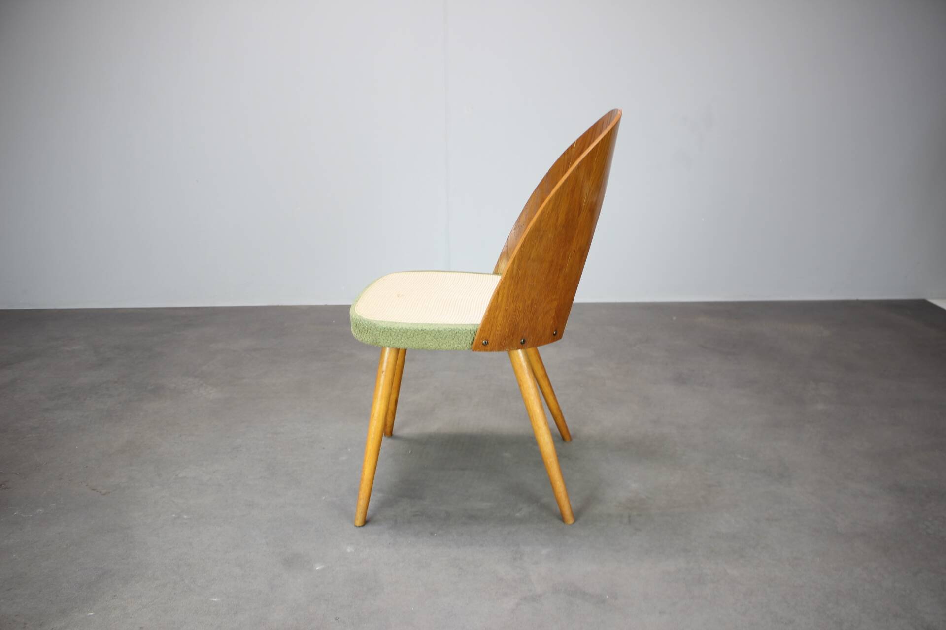 Chair by Antonín Šuman for Tatra Nábytok, Czechoslovakia, circa 1960