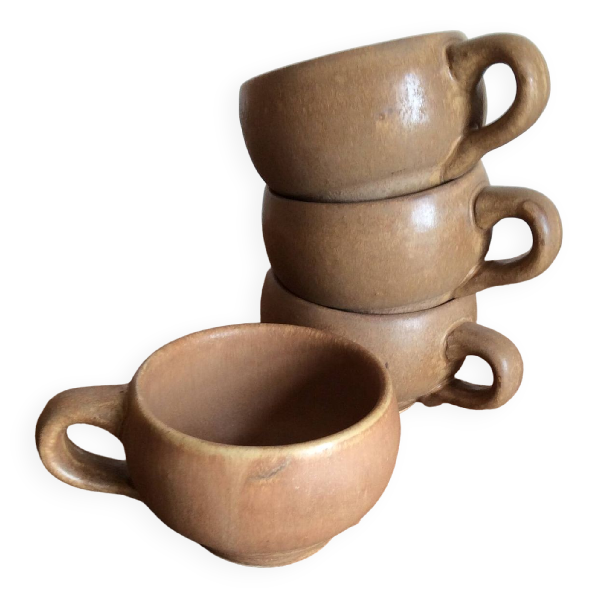 4 stoneware coffee cups