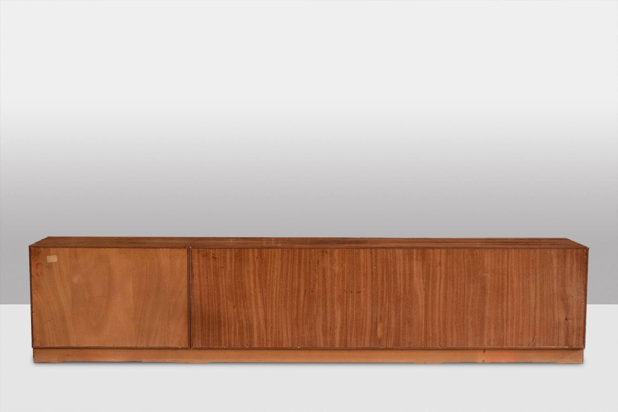 Wilhelm Renz. Enfilade en palissandre et stratifié. Circa 1960-70.
