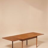 Dining table in teak Samcom