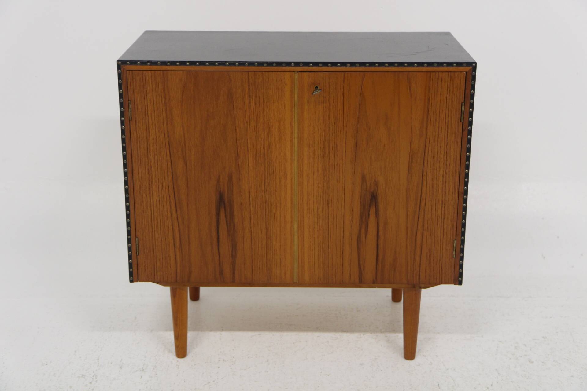 Scandinavian chest of drawers in teak and skai, Sweden, 1960