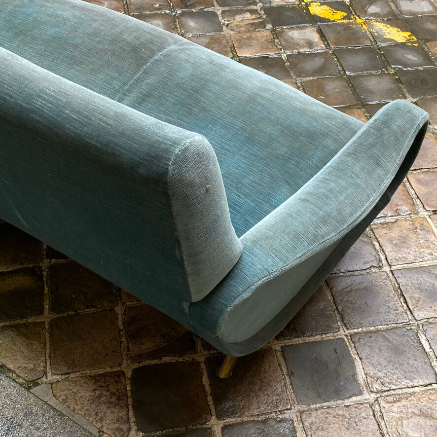 Sofa 2 places lady by marco Zanuso, edition Arflex.