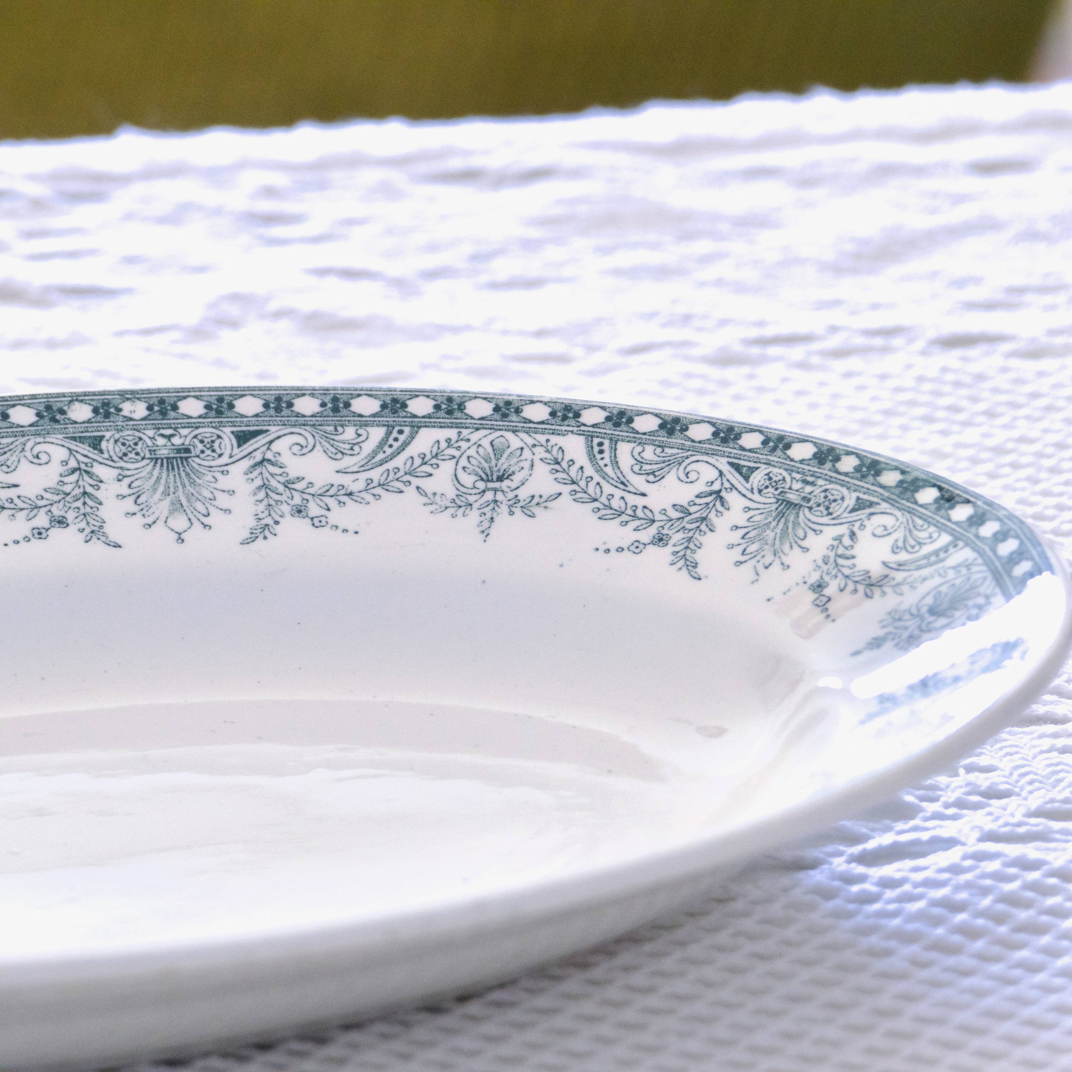 Large oval dish 19th century iron earth Wilbur Moulin des Loups