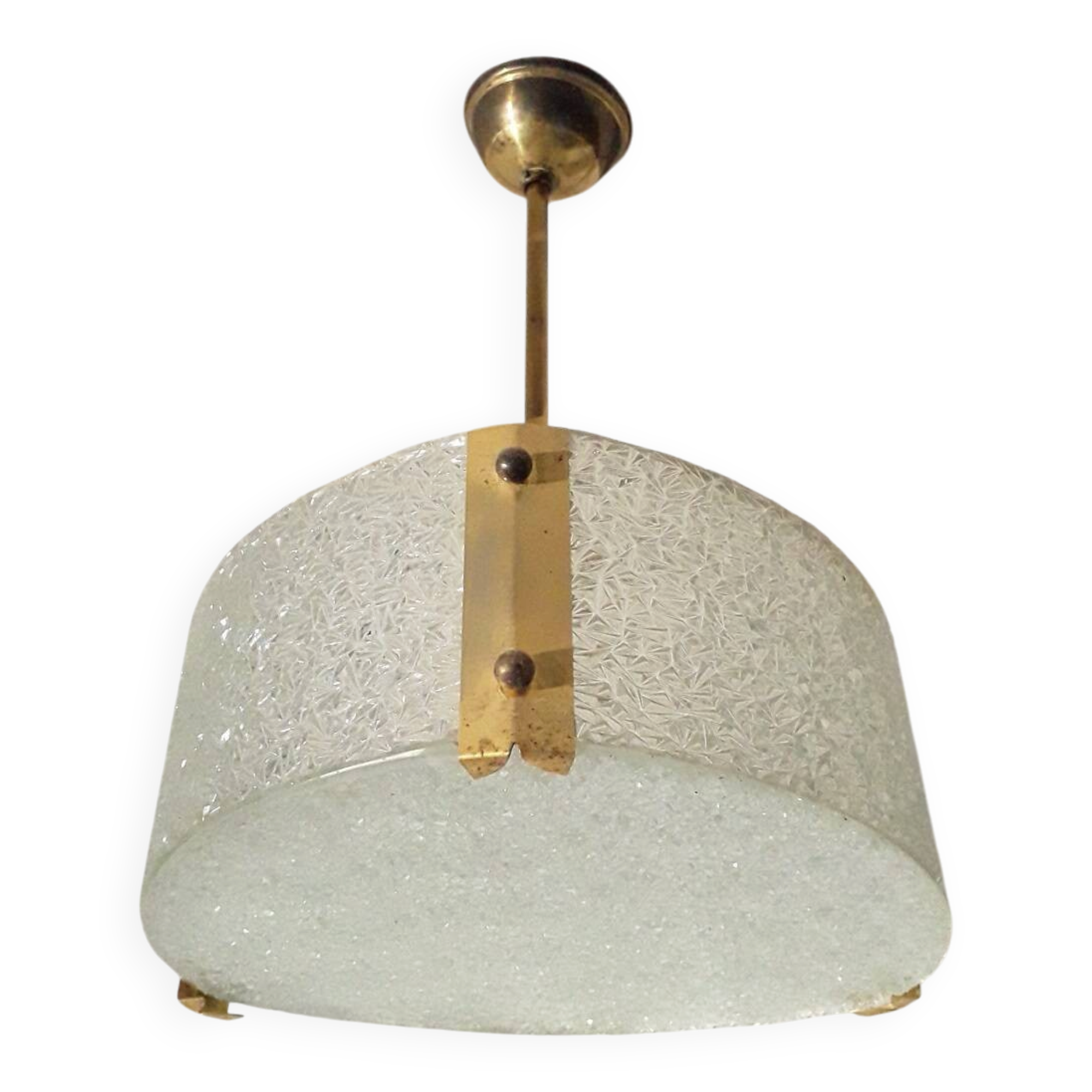 Glass suspension, 70