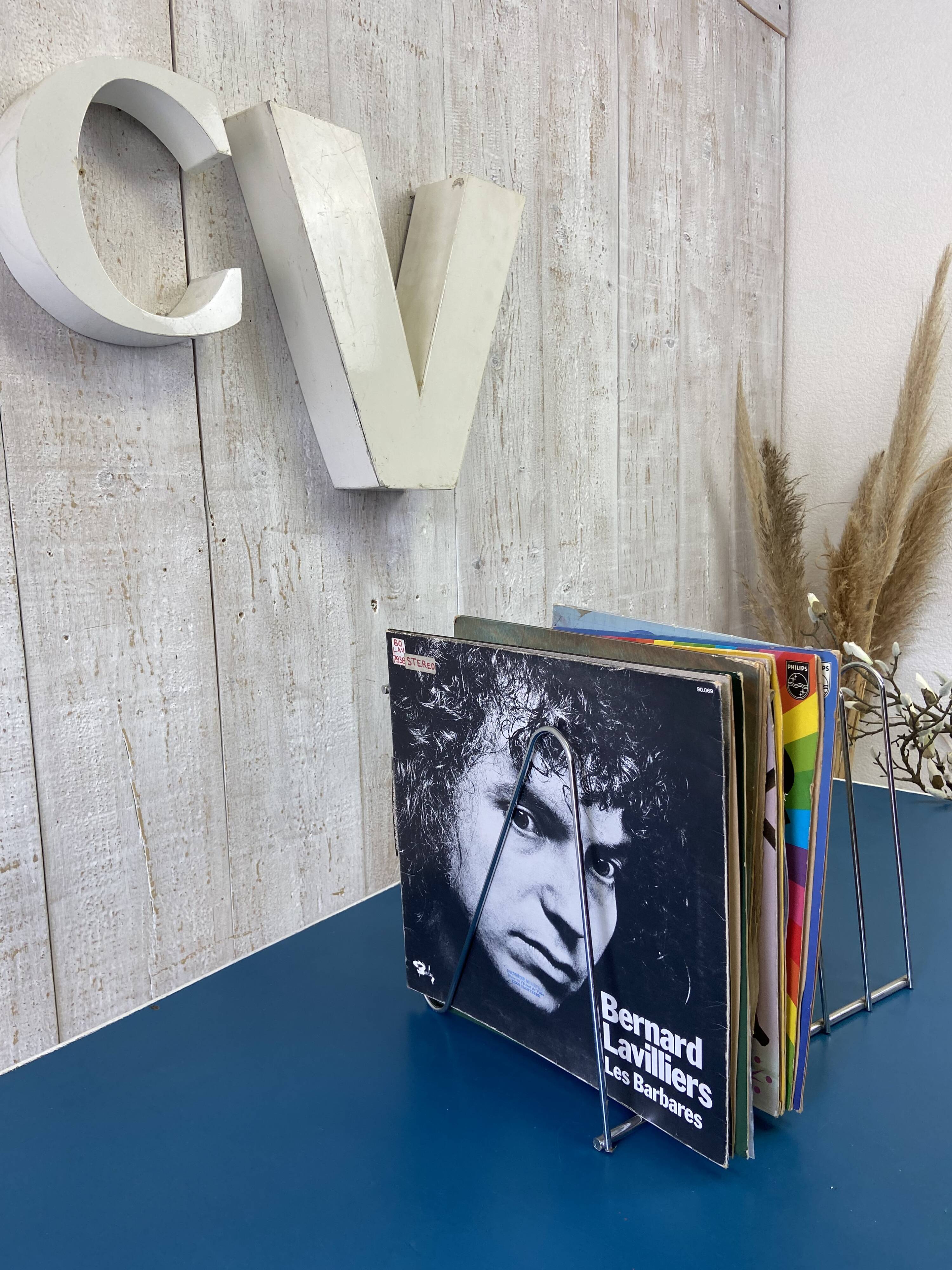 Vintage vinyl/magazine holder