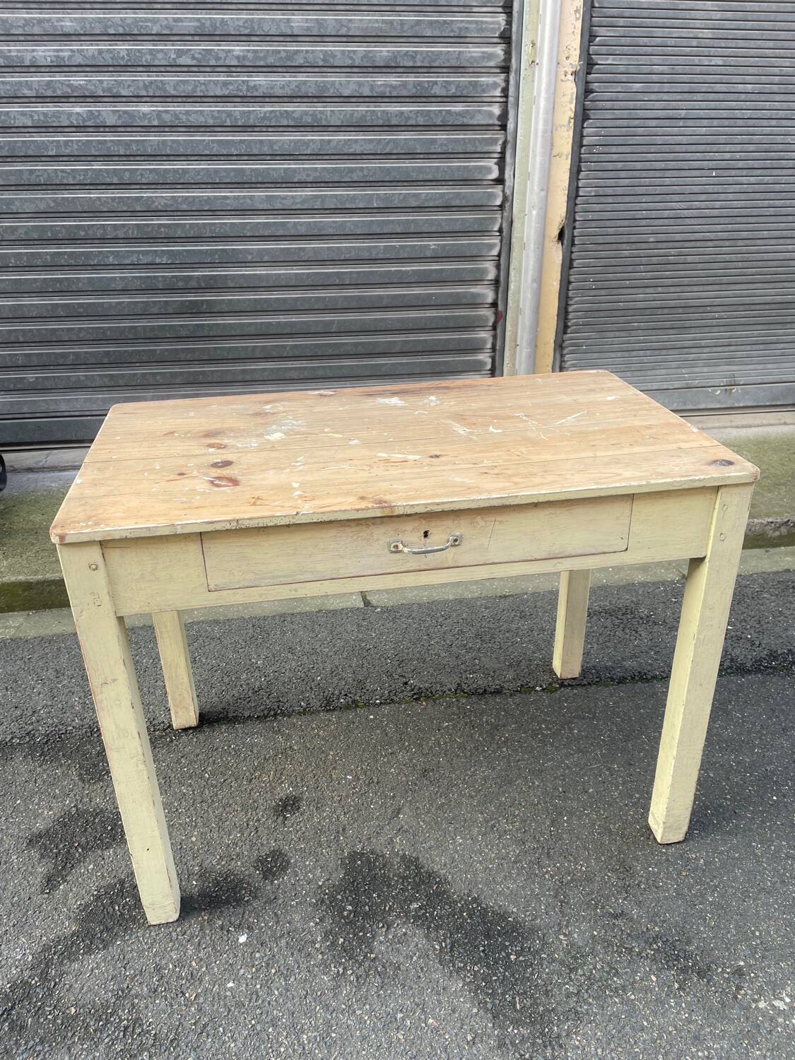 Vintage 1900 pine table – Kitchen or Office. Beautiful patina.