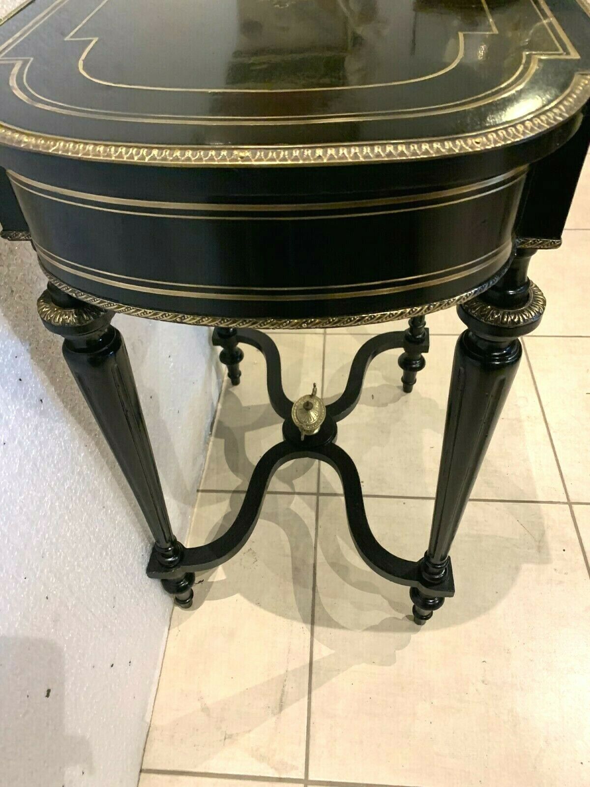 Worker Napoleon III Blackened wood and brass marquetry engraved xiX century