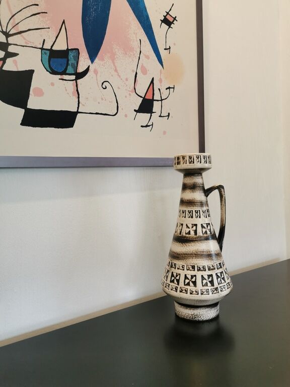 Vintage cone vase Ilkra geometric design