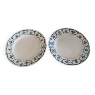 Anciennes assiettes plates terre de fer Longchamps