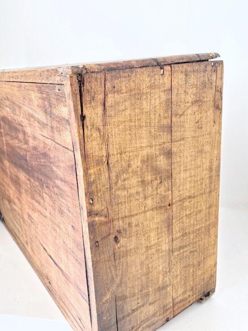 Wooden wall-mounted toilet cabinet