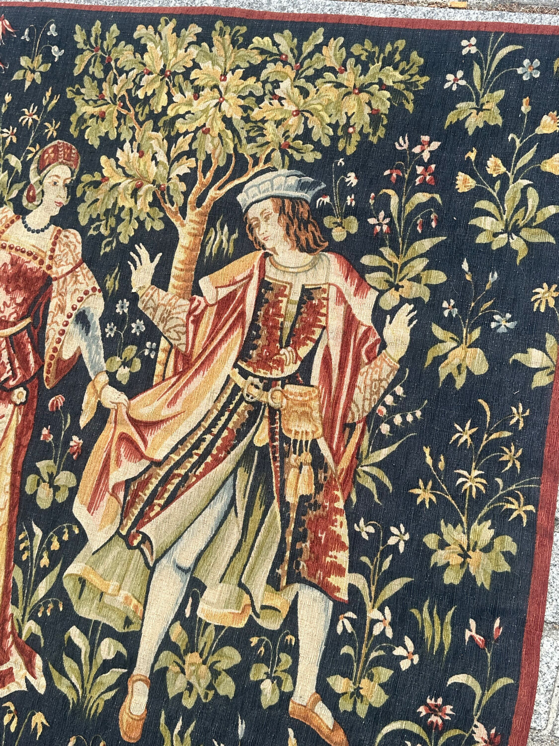 Hand-screen printed tapestry "concert of fountains"