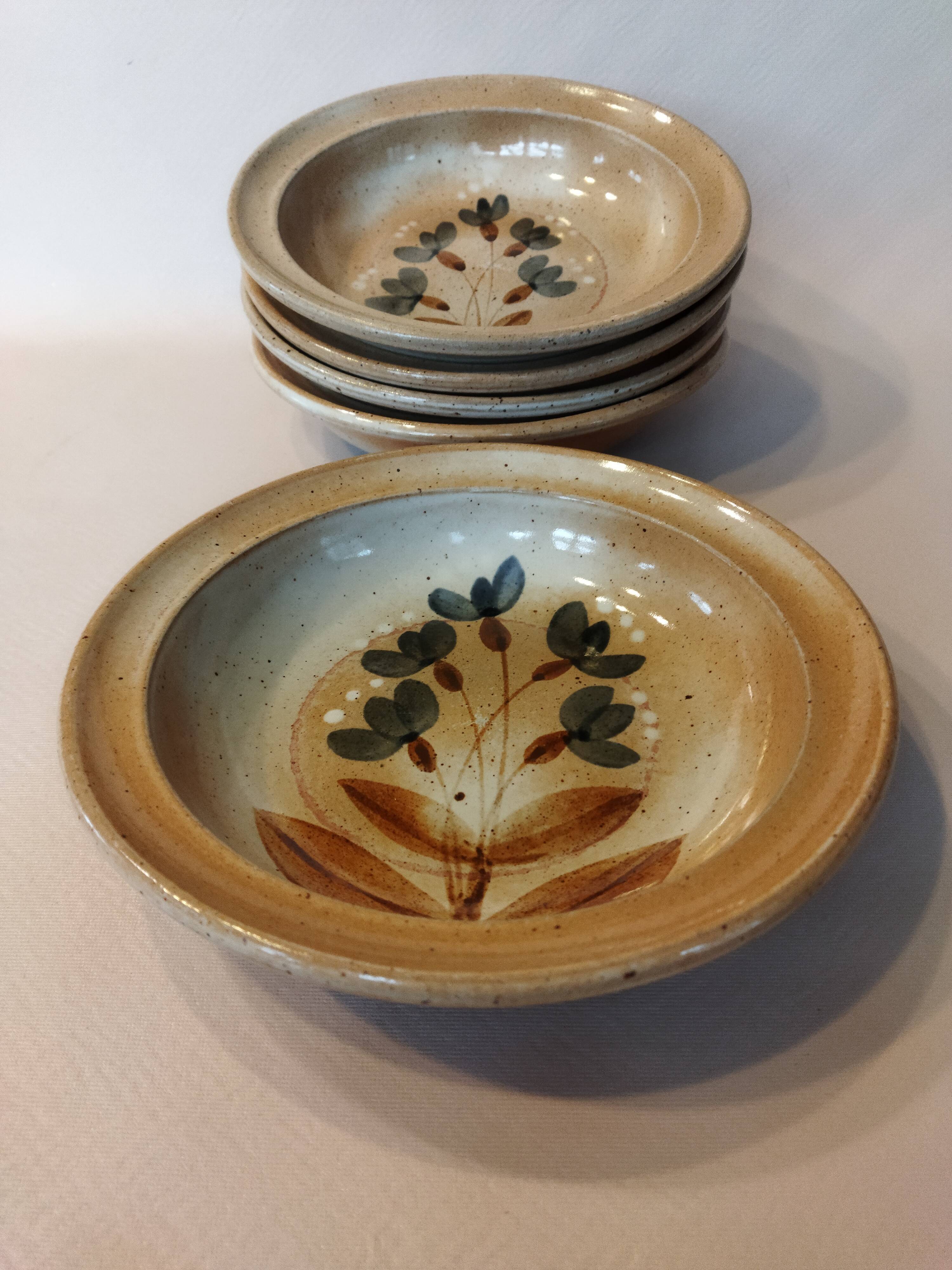 5 hollow plates Grès du Marais