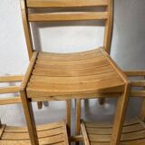 Series of 6 XXth chairs in varnished oak