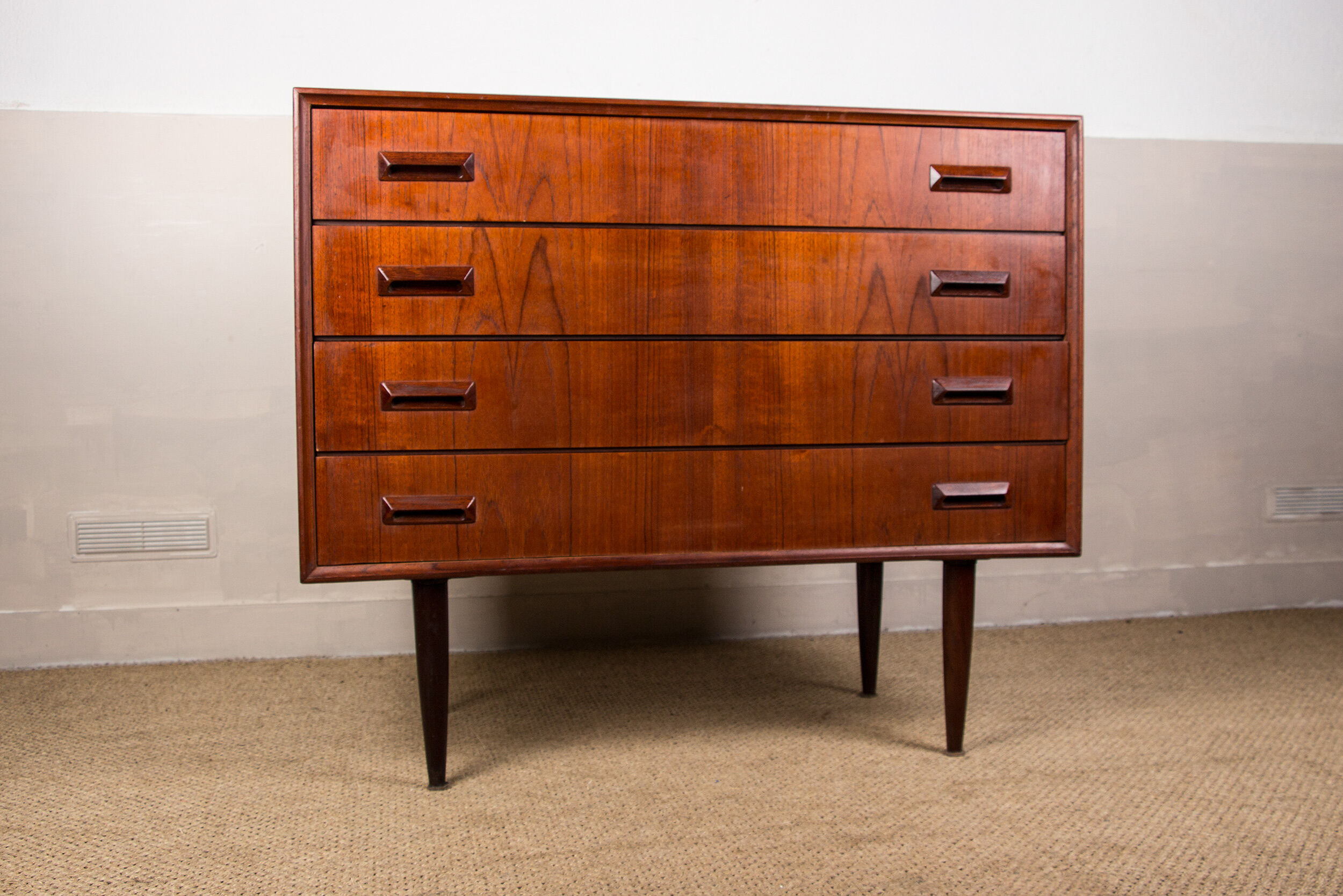 Danish teak chest of drawers by Borge Mogensen for Soborg Mobelfabrik 1960