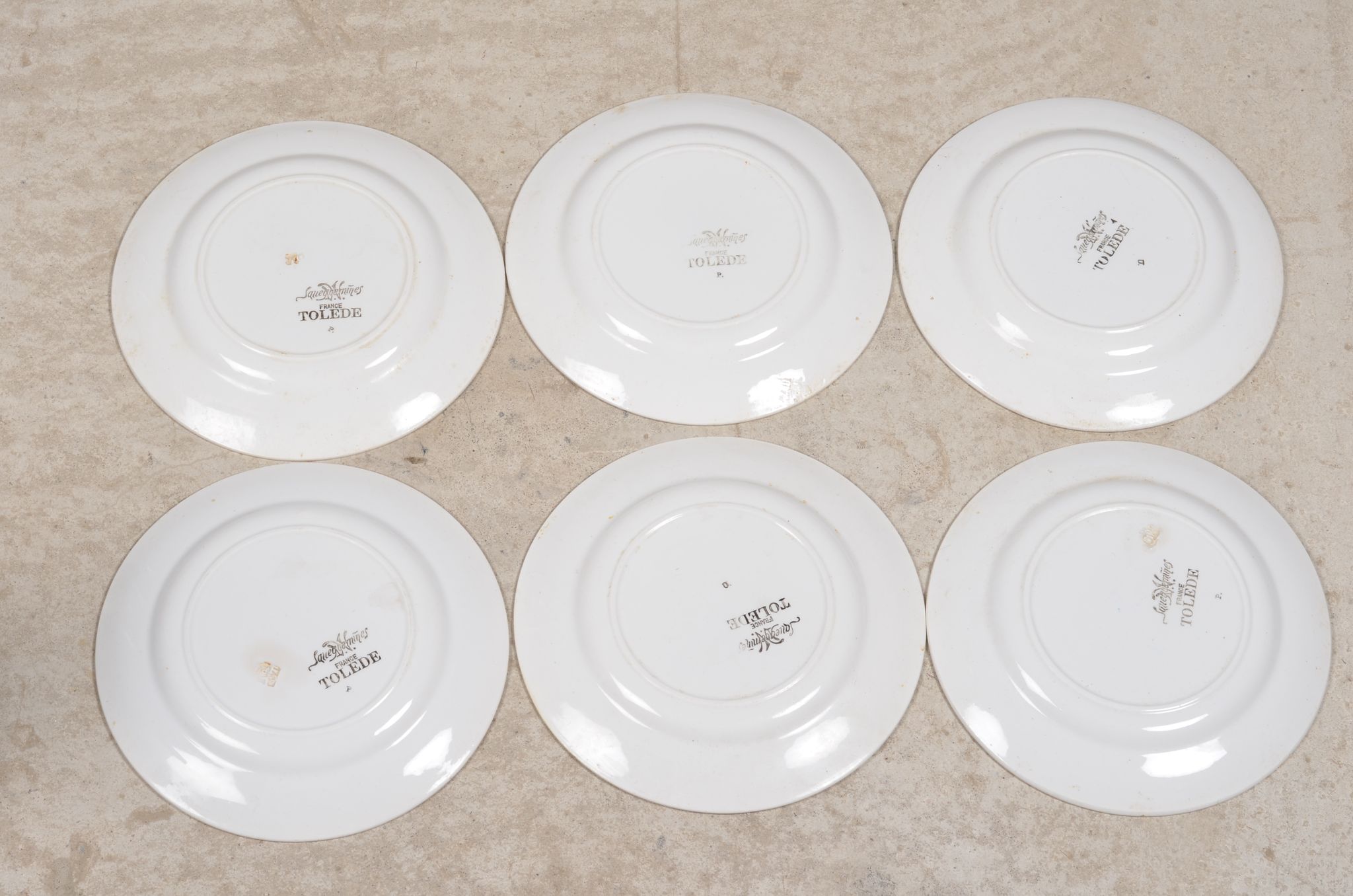 Dessert plates iron land