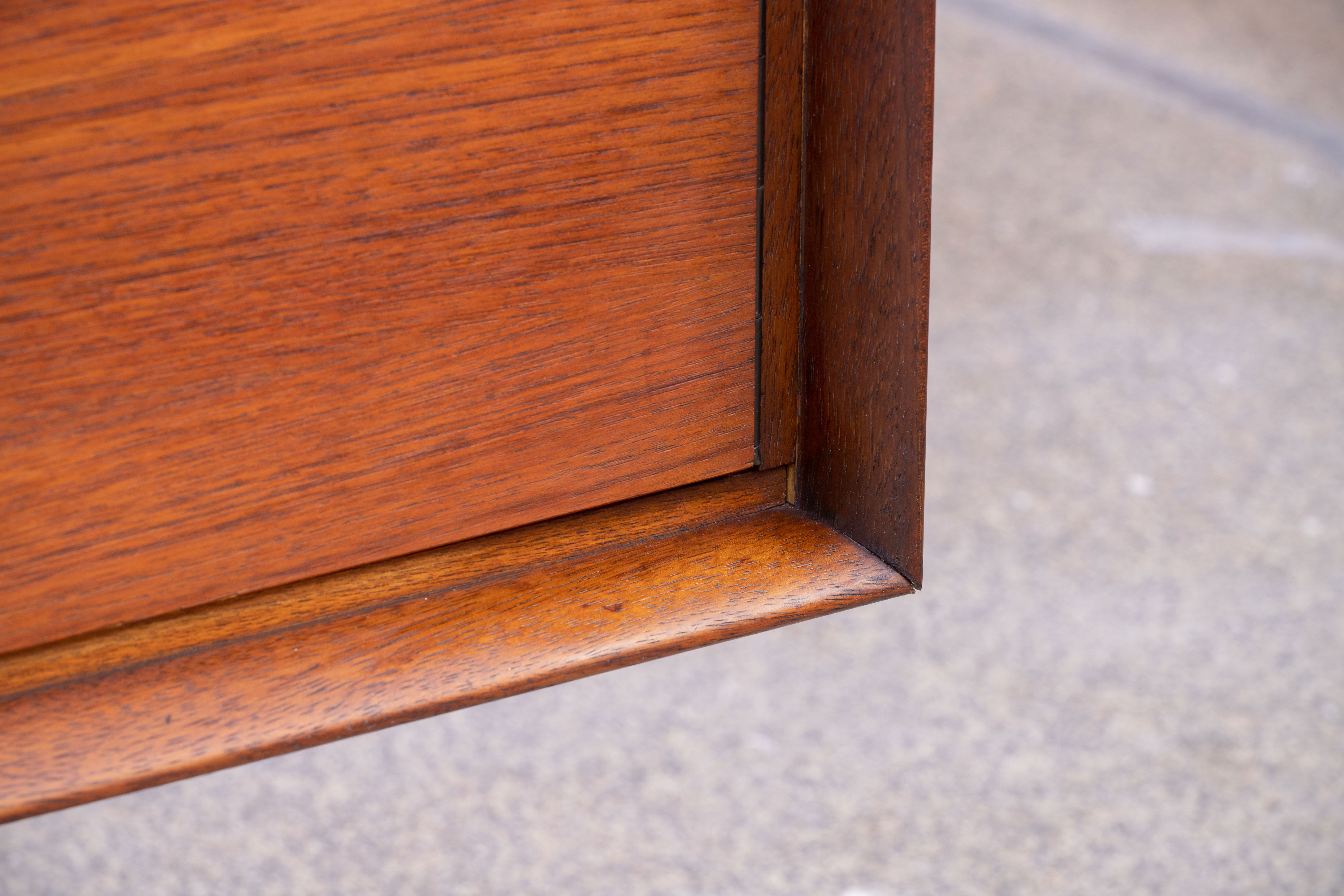 Vintage Scandinavian Enfilade – 260 cm