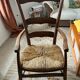 Fauteuil en paille art populaire