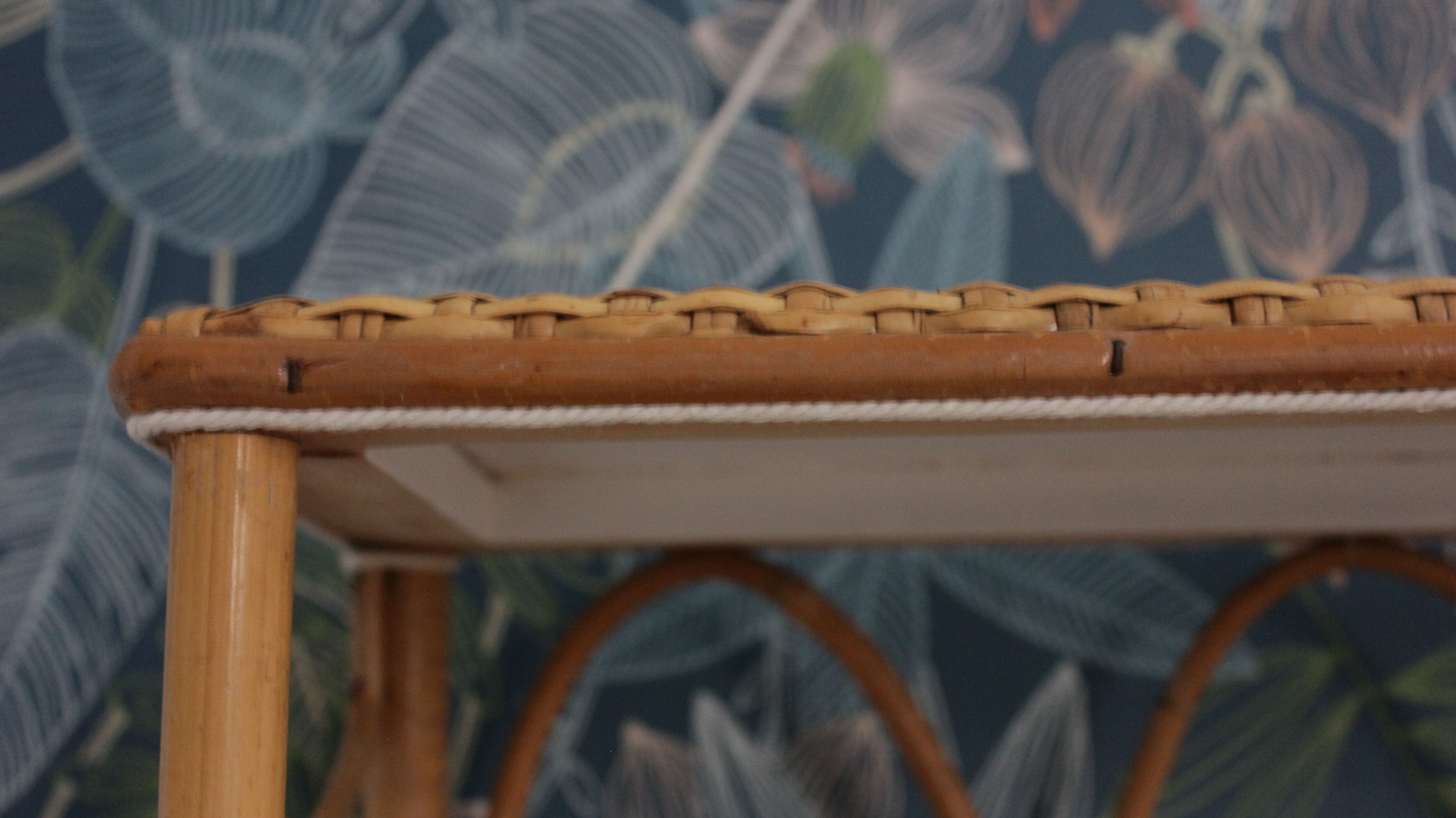 Rattan and bamboo shelf Years 60-70 revamped