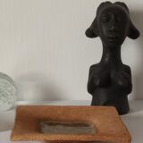 Empty pocket handmade sandstone chamotté resin