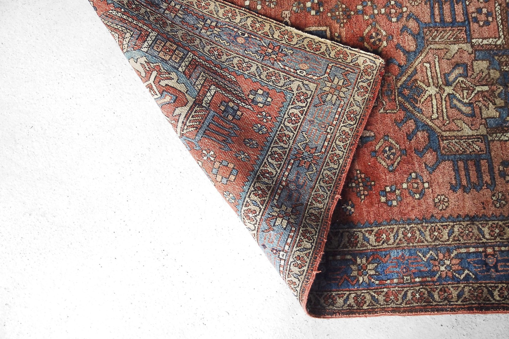 Antique Hand-woven Persian Heriz Carpet, 1920 s - 140x97cm
