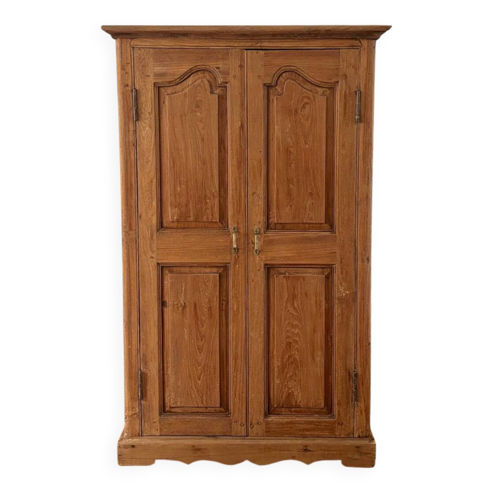 Small Provençal-style oak wardrobe
