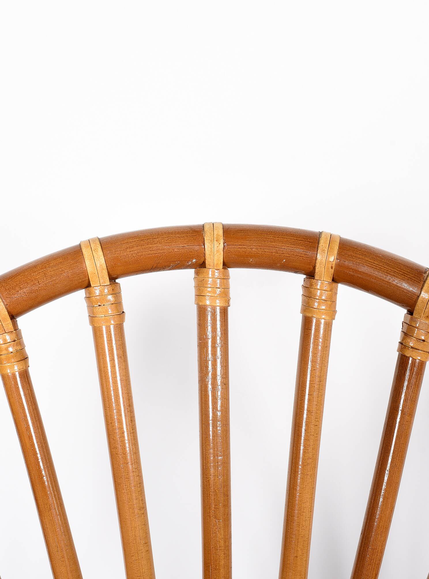 Set of 4 rattan armchairs