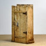 Meuble Wabi Sabi en Hêtre, 1850s