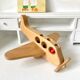 Avion en bois vintage